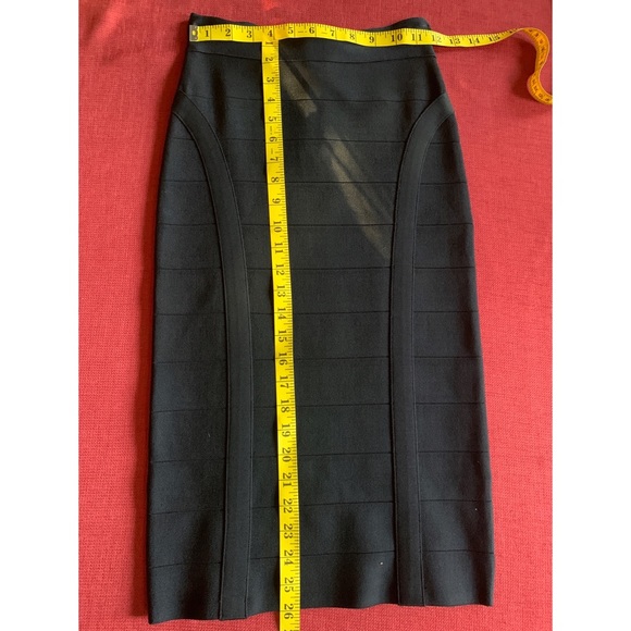Bebe black bandage solid bandage midi skirt, NWT, XS - Picture 14 of 16